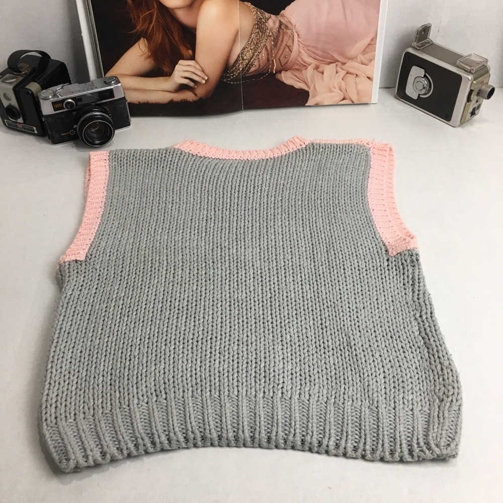 Vintage 80s Argyle Sweater Vest | Soft Preppy Knit · Pink Gray Ramie Blend Med - Picture 6 of 7